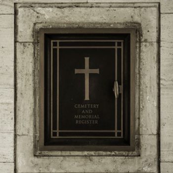 تور عکاسی گورستان متفقین