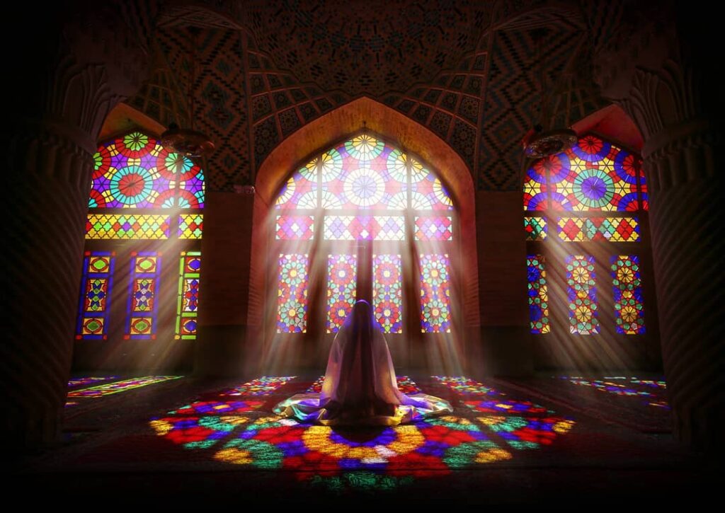 تور عکاسی شیراز مسجد نصیراللک